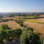 Hotell La Cantinella Ostra