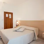 La Cantinella 3* Ostra