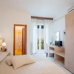 La Cantinella Hotell 3*
