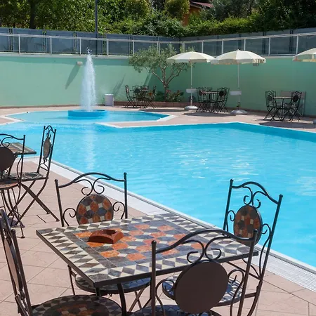 Hotell La Cantinella Ostra