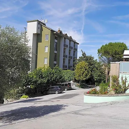 La Cantinella Hotel