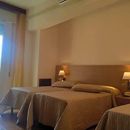 La Cantinella 3*