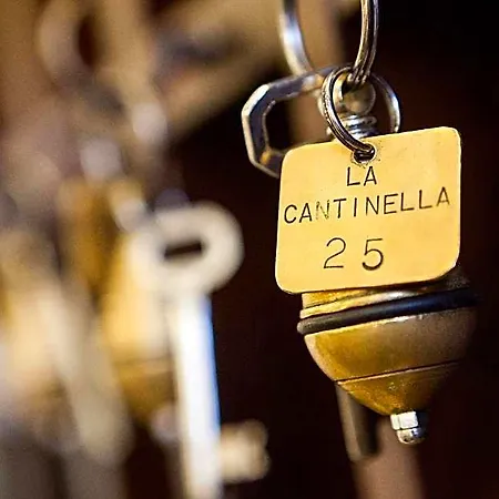 La Cantinella 3* Ostra