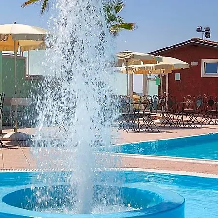 La Cantinella
