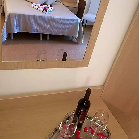 Hotel La Cantinella 3*
