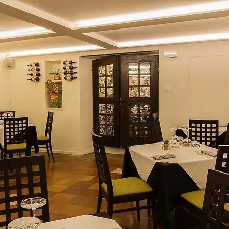 La Cantinella Hotel