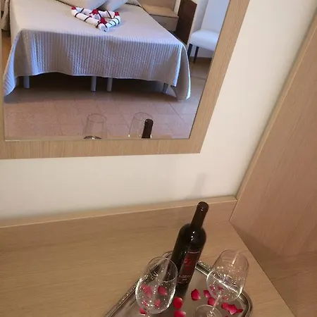 La Cantinella